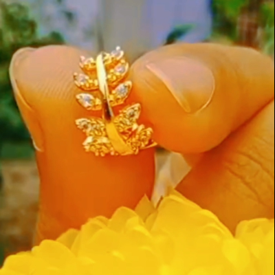 Korean Leaf Ear Ring Golden - Image 3