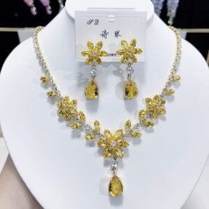 necklace and earrings with zircon, universal elegant set, light luxury style